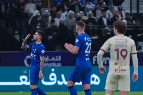 الفوز الـ13 على التوالي.. قطار الهلال يدهس الفيحاء في الدوري السعودي 